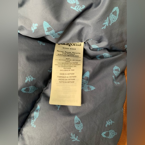 🖌️ Patagonia Women’s Bivy Down Hooded Vest (Sz S) - Picture 9 of 10